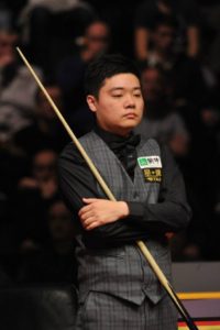 Ding Junhui Fights Back in UK Opener