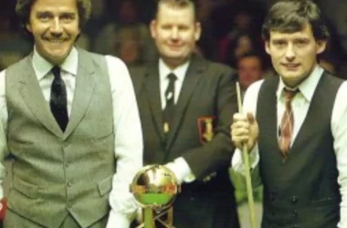 Cliff Thorburn and Jimmy White during the 1985/86 snooker season