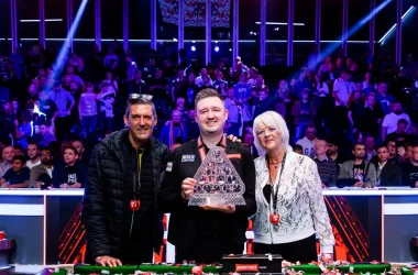 Kyren Wilson with his family after winning the 2026 Masters