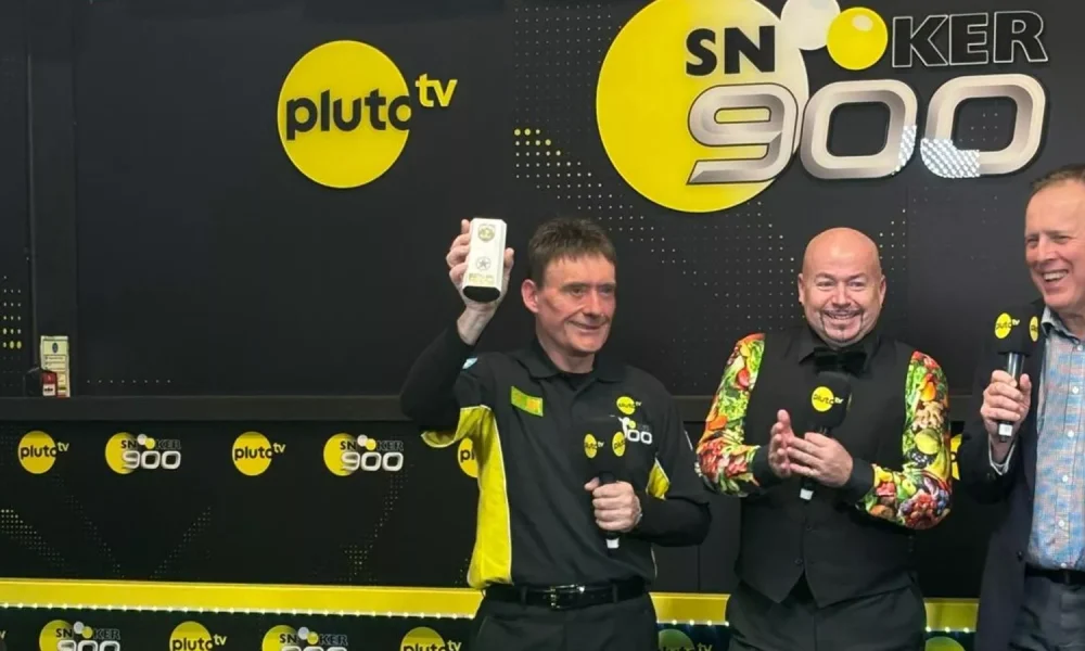 Jimmy White won the 900 Snooker event in Reading