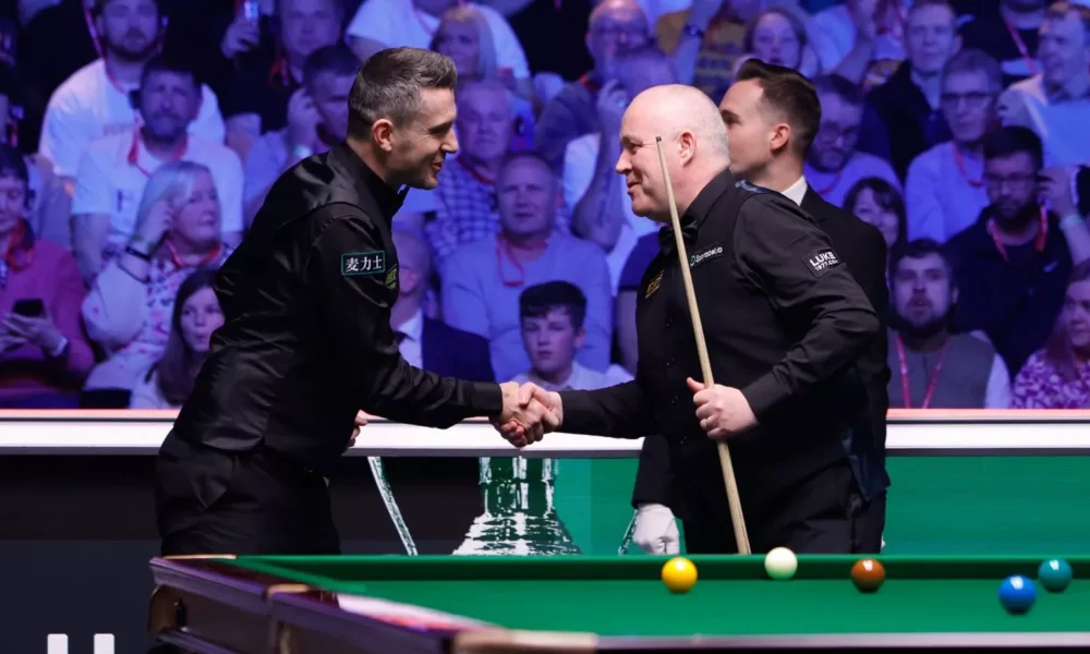 Last year's finalists John Higgins and Mark Selby are both in the 2026 Tour Championship draw