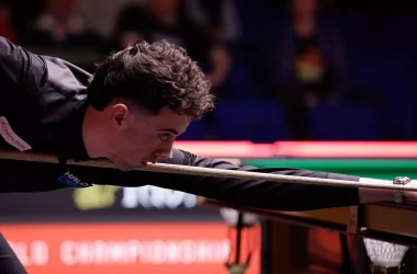 Liam Pullen beat Thepchaiya Un-Nooh 10-7