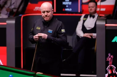 John Higgins and Shaun Murphy in the 2026 Crucible semi-finals