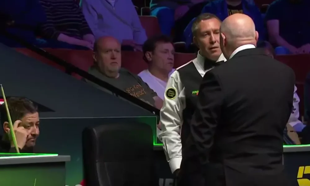 A faulty table at the World Seniors Snooker Championship halted play