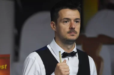 Michael Holt snooker player